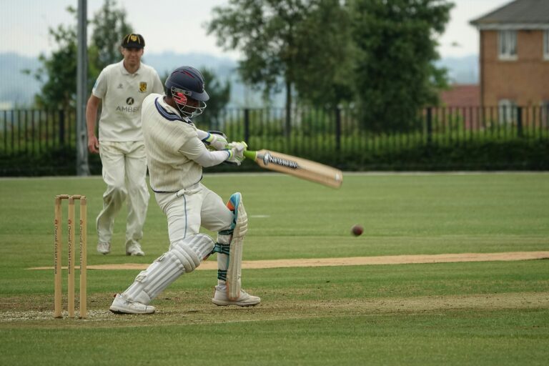 The Ashes: England vs Australia – A Historic Cricketing Rivalry